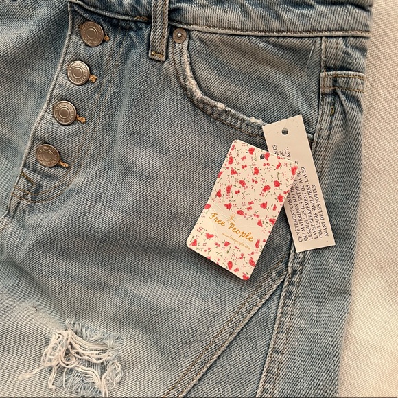 NWT Free People denim mini skirt light wash sz 24 - Picture 5 of 7